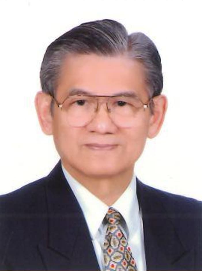 黃勝雄
